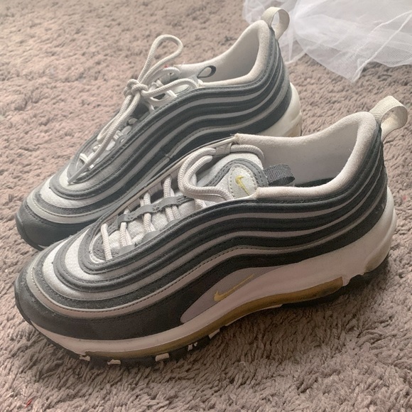 97s gray